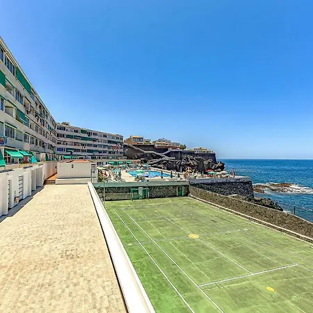 Apartment Europa 2 *